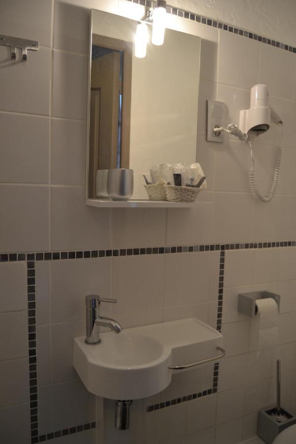 La Casa Mia Hotel Sainte-Maxime Bilik gambar
